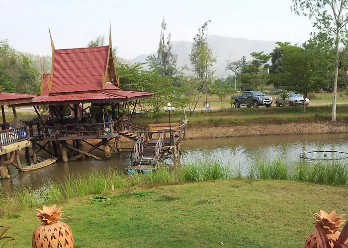 Lom Rak รีสอร์ท 3*
